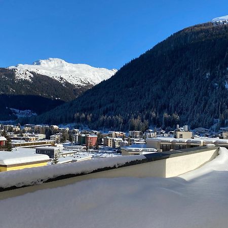 Wef Apartment Mit Weitsicht Davos Esterno foto